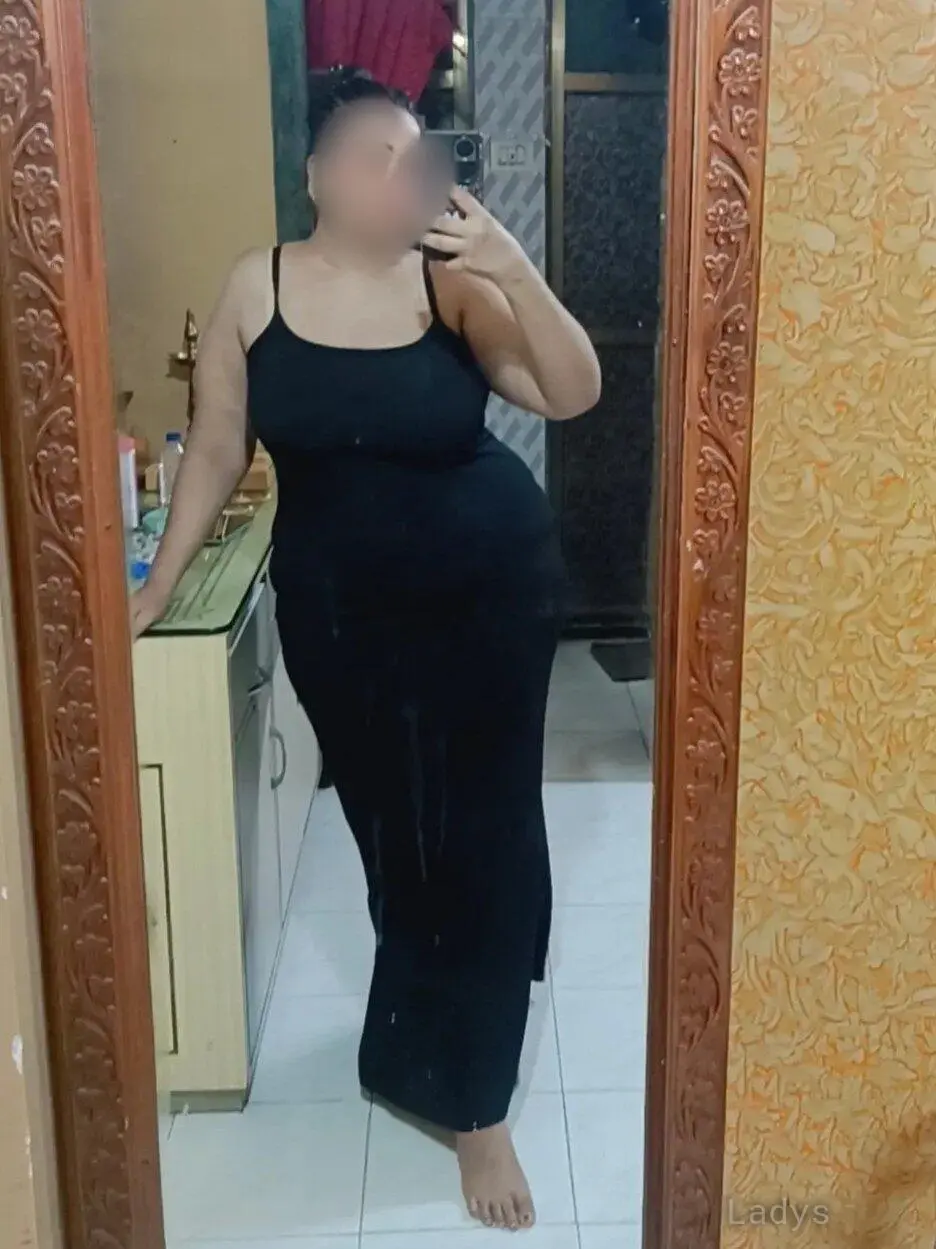 Cam (29) – Call Girl & Independent Escort Service in Ranchi - Gallery Photo 4