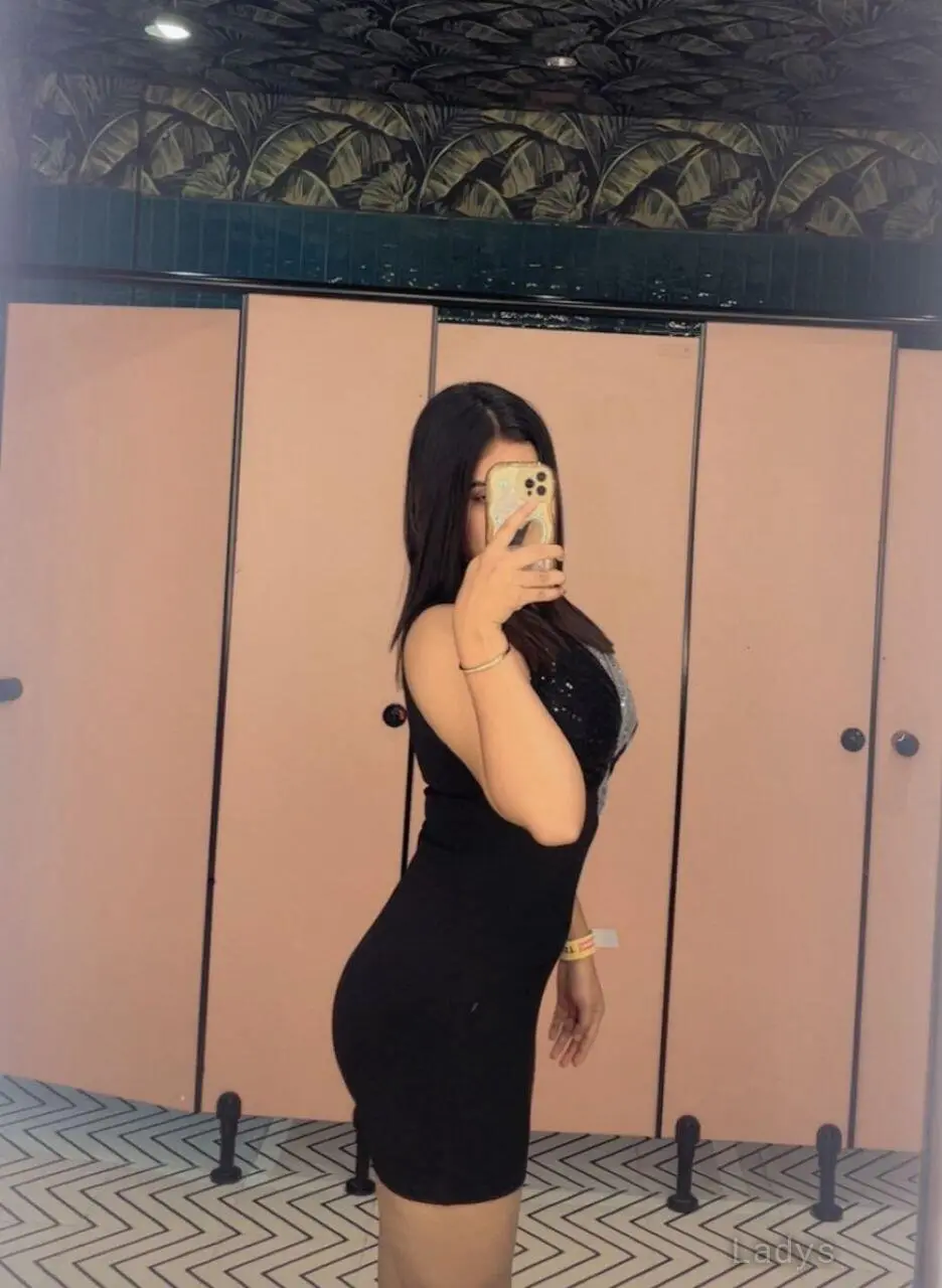 Tanishka (23) – Call Girl & Independent Escort Service in Rayong - Gallery Photo 2
