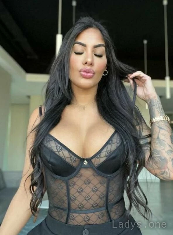 Leoncita (23) – Call Girl & Independent Escort Service in Reims - Gallery Photo 3