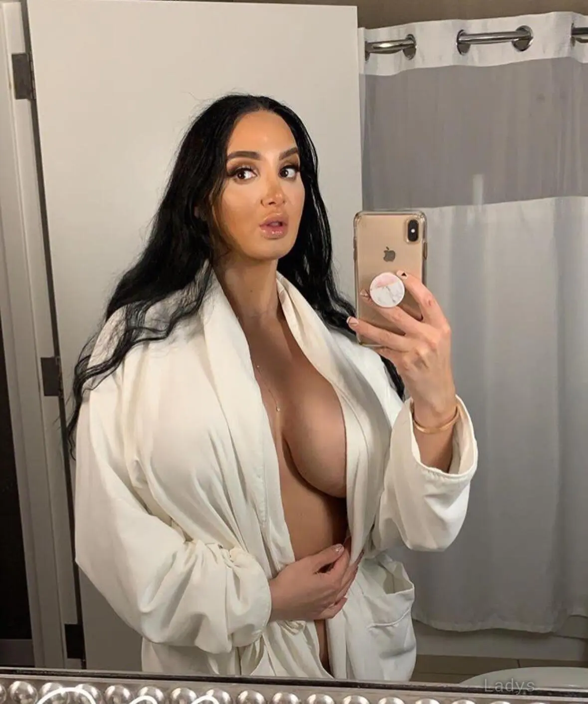 Virginia (28) – Call Girl & Independent Escort Service in Reston - Gallery Photo 3
