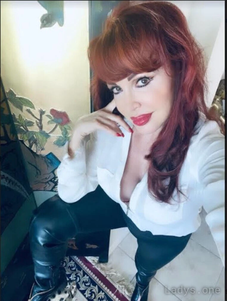 Vanessa (40) – Call Girl & Independent Escort Service in Reston - Gallery Photo 5