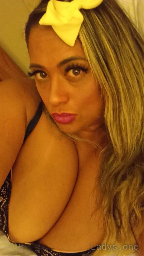 Pam Parsippany (35) – Call Girl & Independent Escort Service in Richardson - Gallery Photo 3