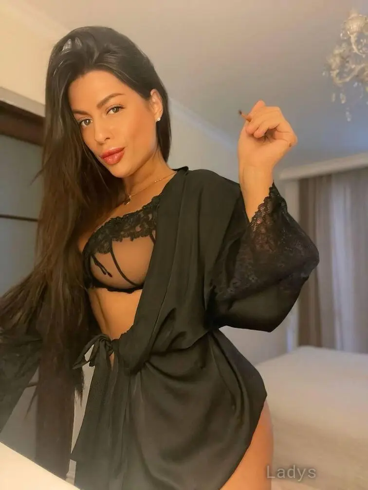 Milena (23) – Call Girl & Independent Escort Service in Richmond - Gallery Photo 4