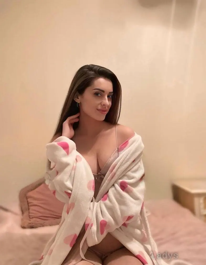 Paulette (22) – Call Girl & Independent Escort Service in Richmond - Gallery Photo 3