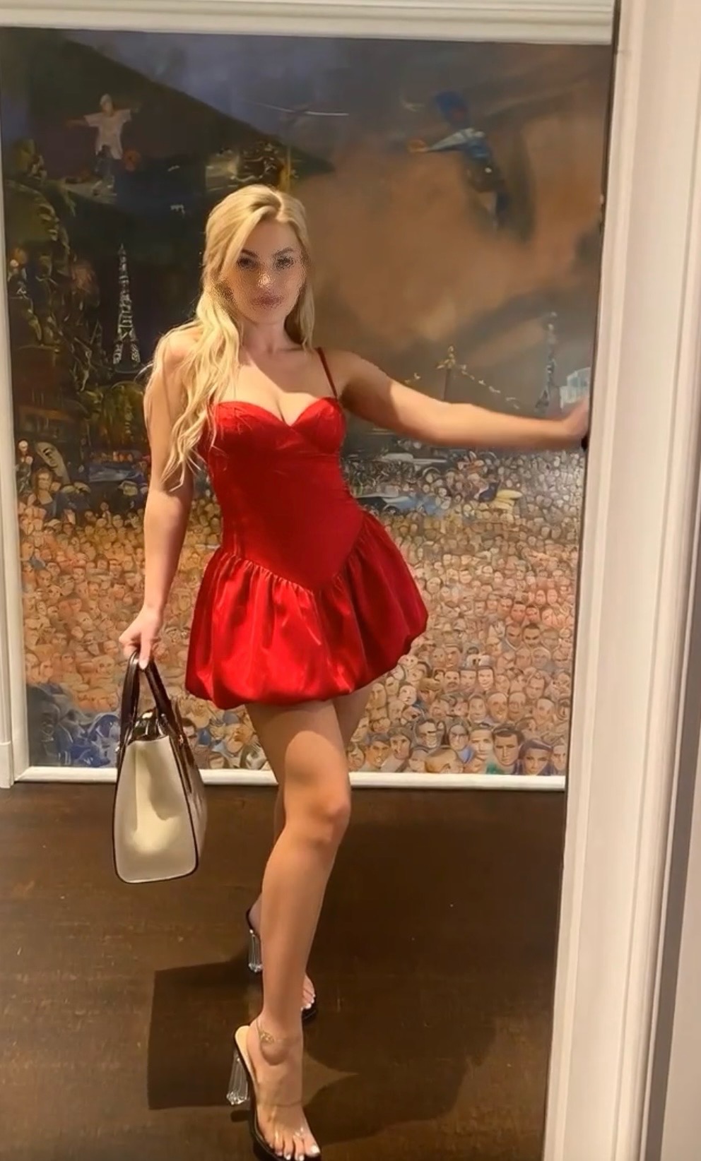 Leonna (20) – Call Girl & Independent Escort Service in Bihārīganj - Gallery Photo 3