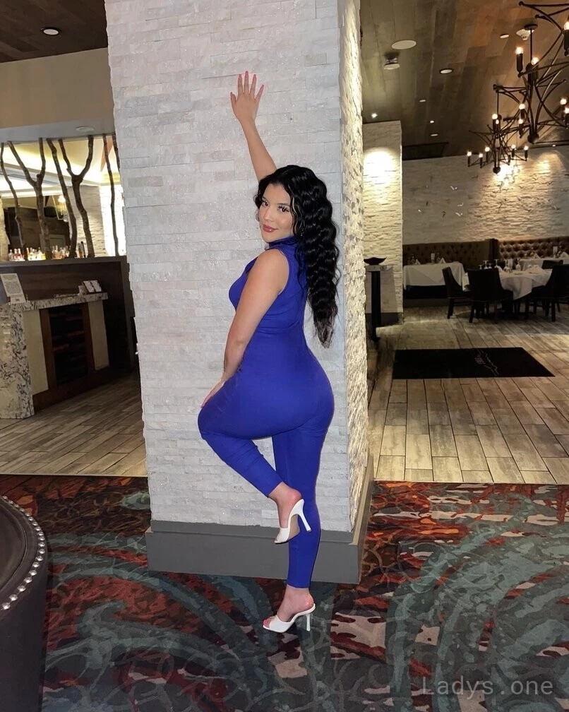 Sophia (21) – Call Girl & Independent Escort Service in Roanoke - Gallery Photo 5