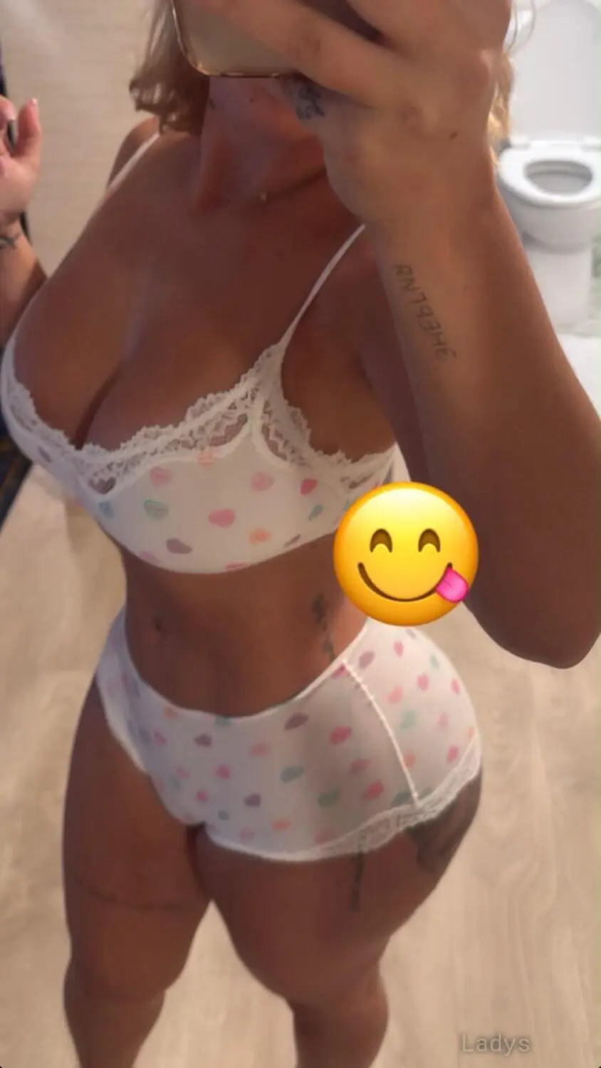Charlotte Ava (27) – Call Girl & Independent Escort Service in Roanoke - Gallery Photo 2