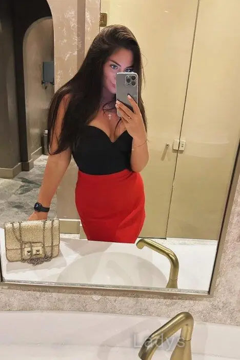 Angela (26) – Call Girl & Independent Escort Service in Mexico City - Gallery Photo 4