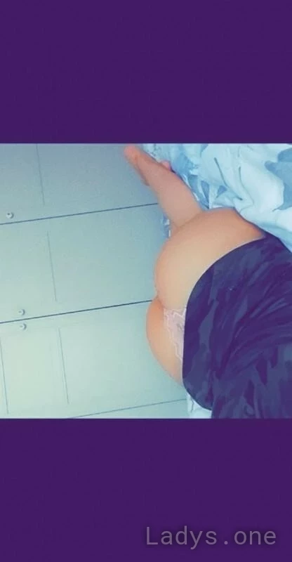 Bonbon Alafraise (22) – Call Girl & Independent Escort Service in Roubaix - Gallery Photo 3
