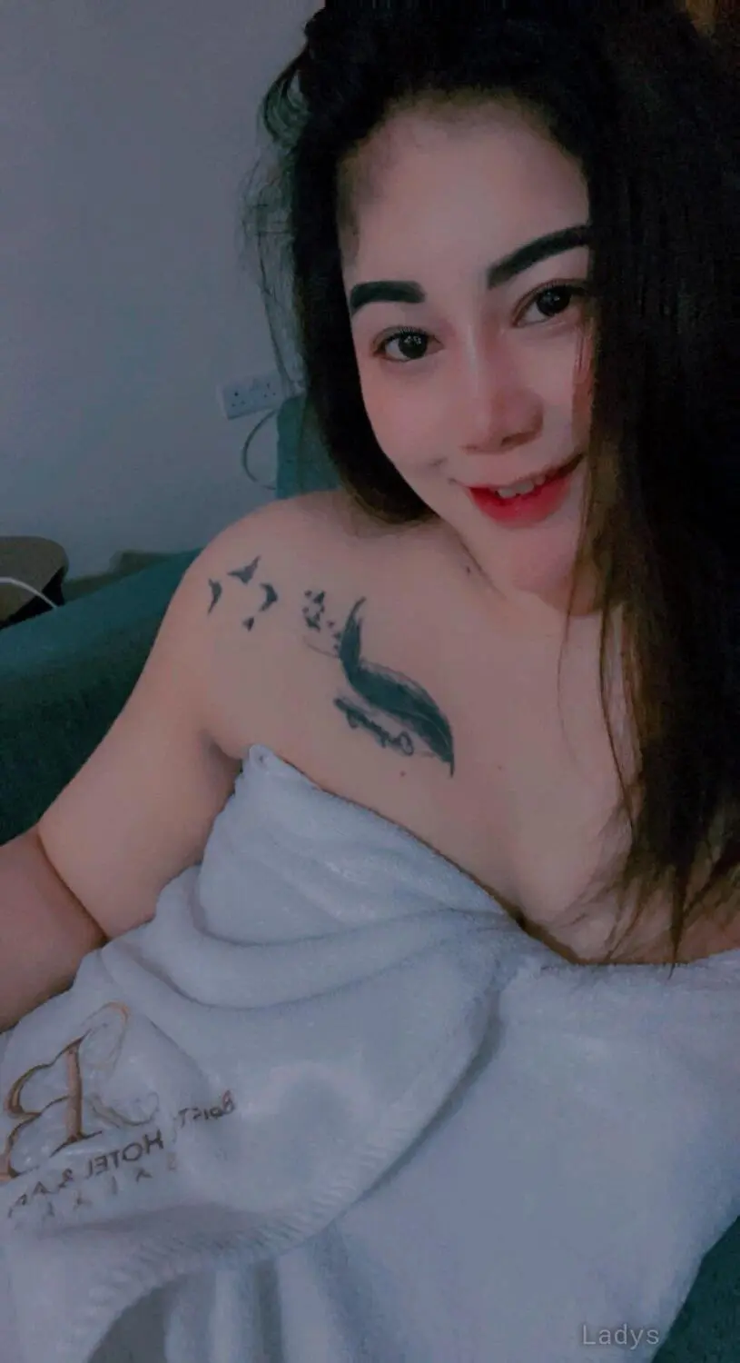 Onr (32) – Call Girl & Independent Escort Service in Sadah - Gallery Photo 7