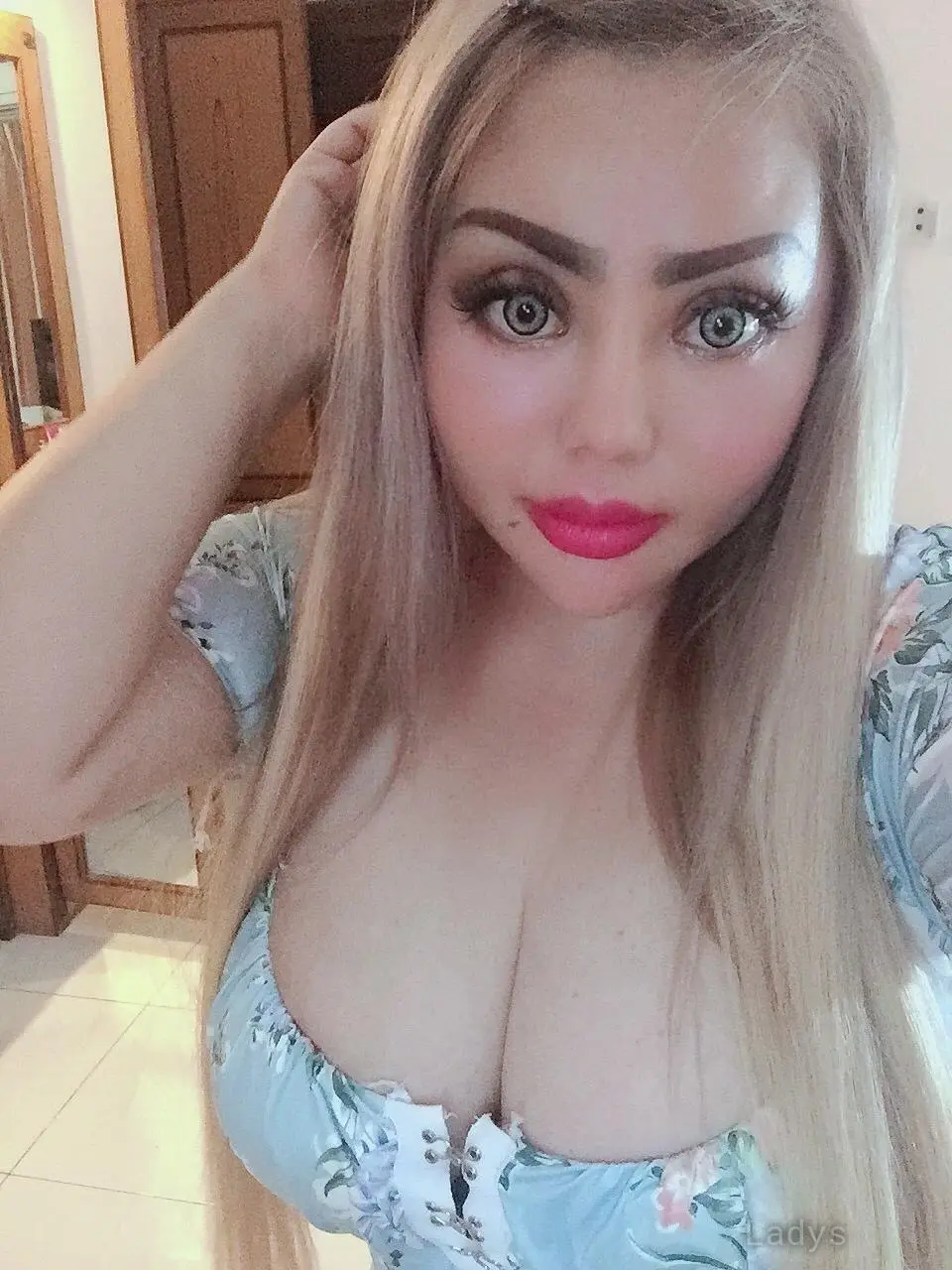 Noor (26) – Call Girl & Independent Escort Service in Sadah - Gallery Photo 6