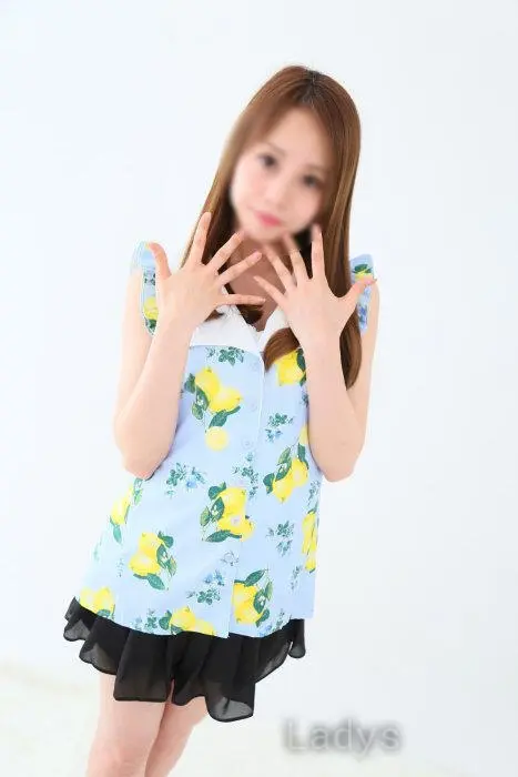 Yurina (25) – Call Girl & Independent Escort Service in Saitama - Gallery Photo 3