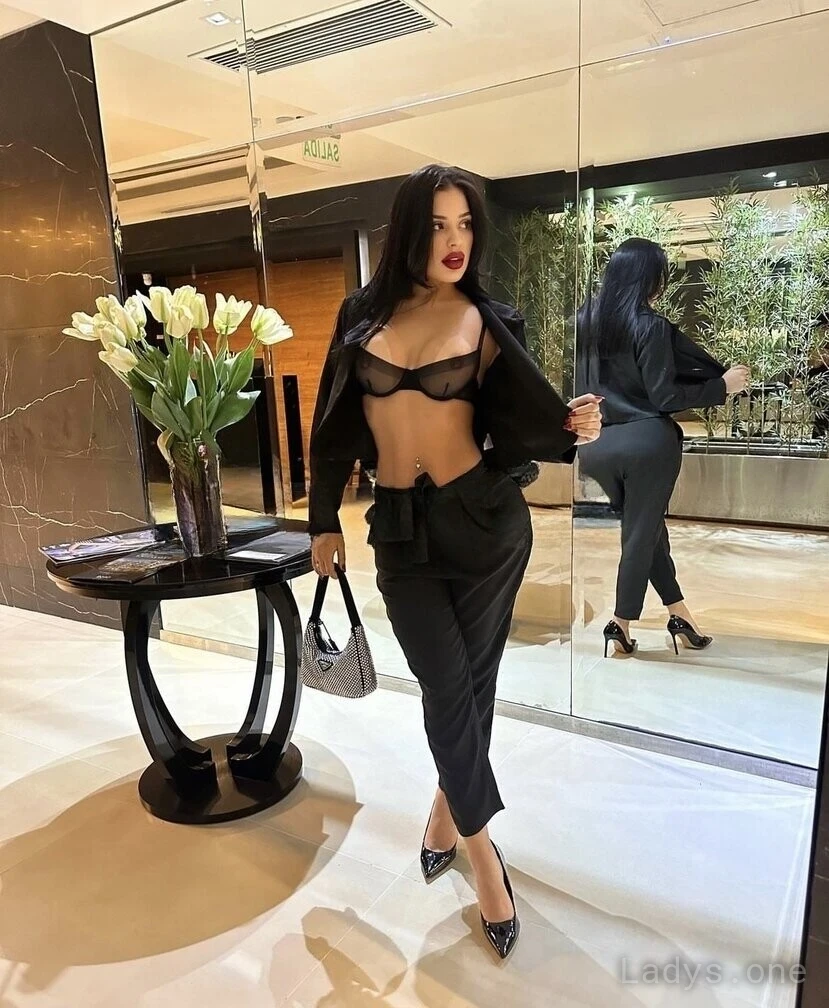 Eva (26) – Call Girl & Independent Escort Service in Salinas - Gallery Photo 5