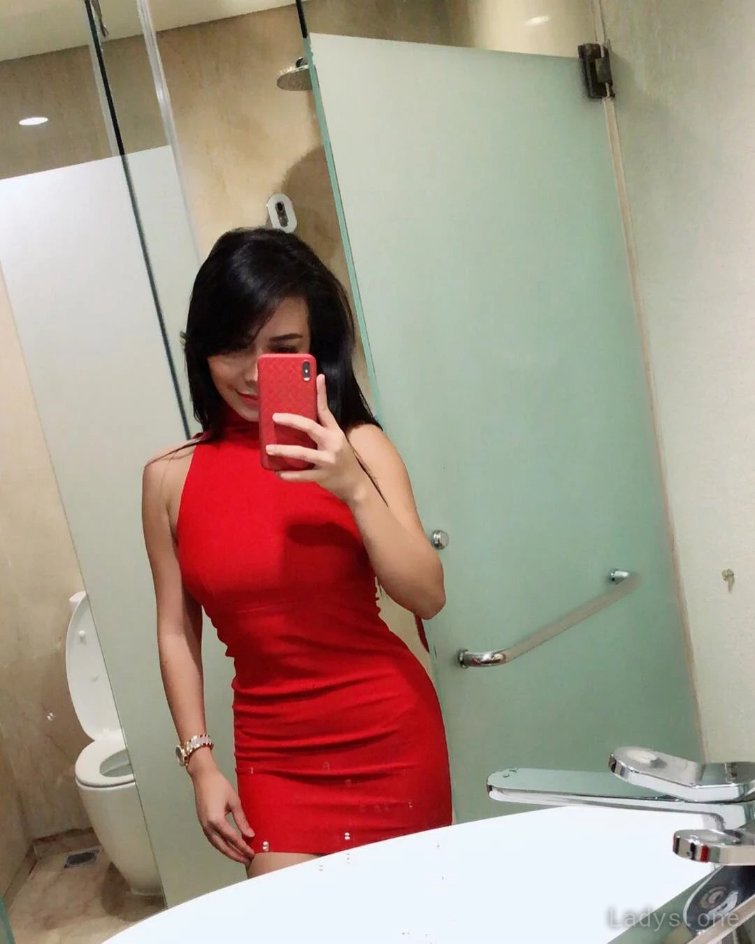 Nina (21) – Call Girl & Independent Escort Service in Kuwait City - Gallery Photo 3