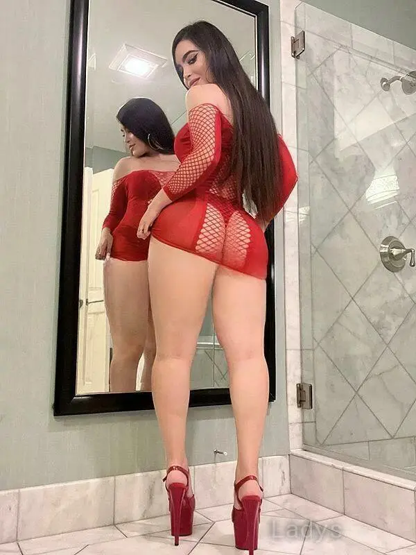 Janet (23) – Call Girl & Independent Escort Service in Saltillo - Gallery Photo 3