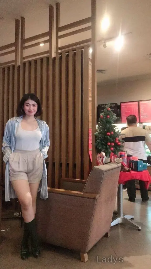 Agatha (27) – Call Girl & Independent Escort Service in Samarinda - Gallery Photo 4
