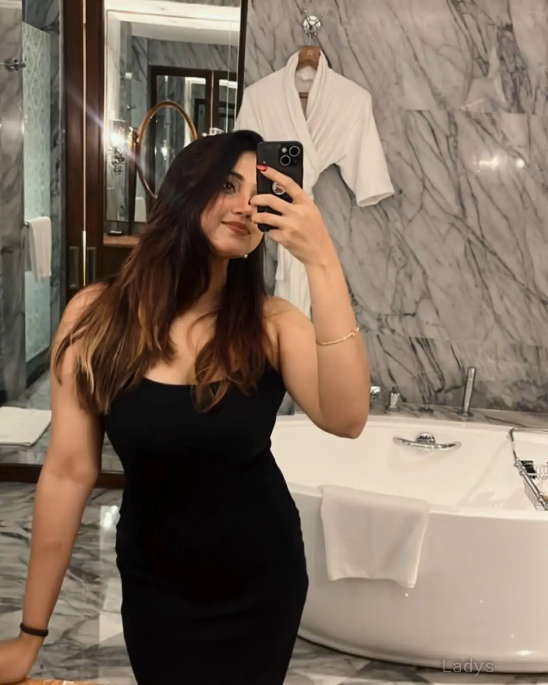 Alina (23) – Call Girl & Independent Escort Service in Samut Sakhon - Gallery Photo 4