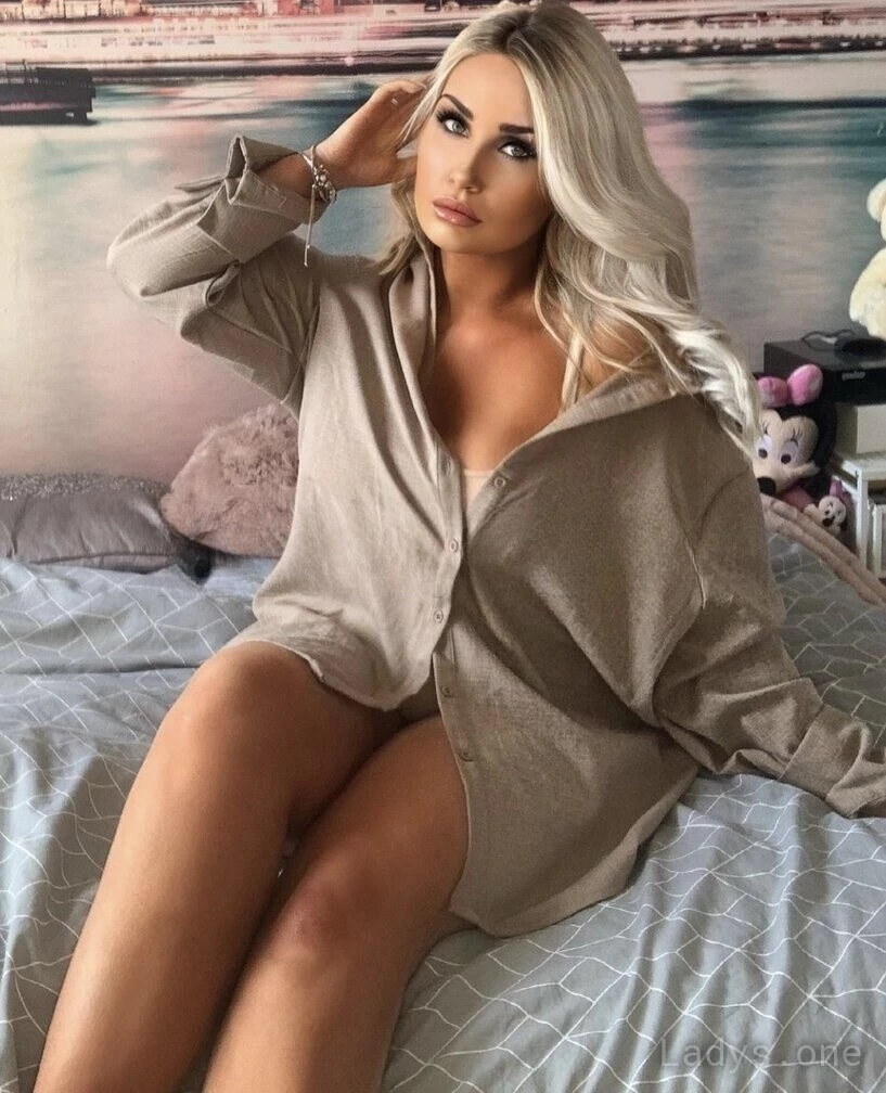 Stephanie (29) – Call Girl & Independent Escort Service in Santa Fe - Gallery Photo 2