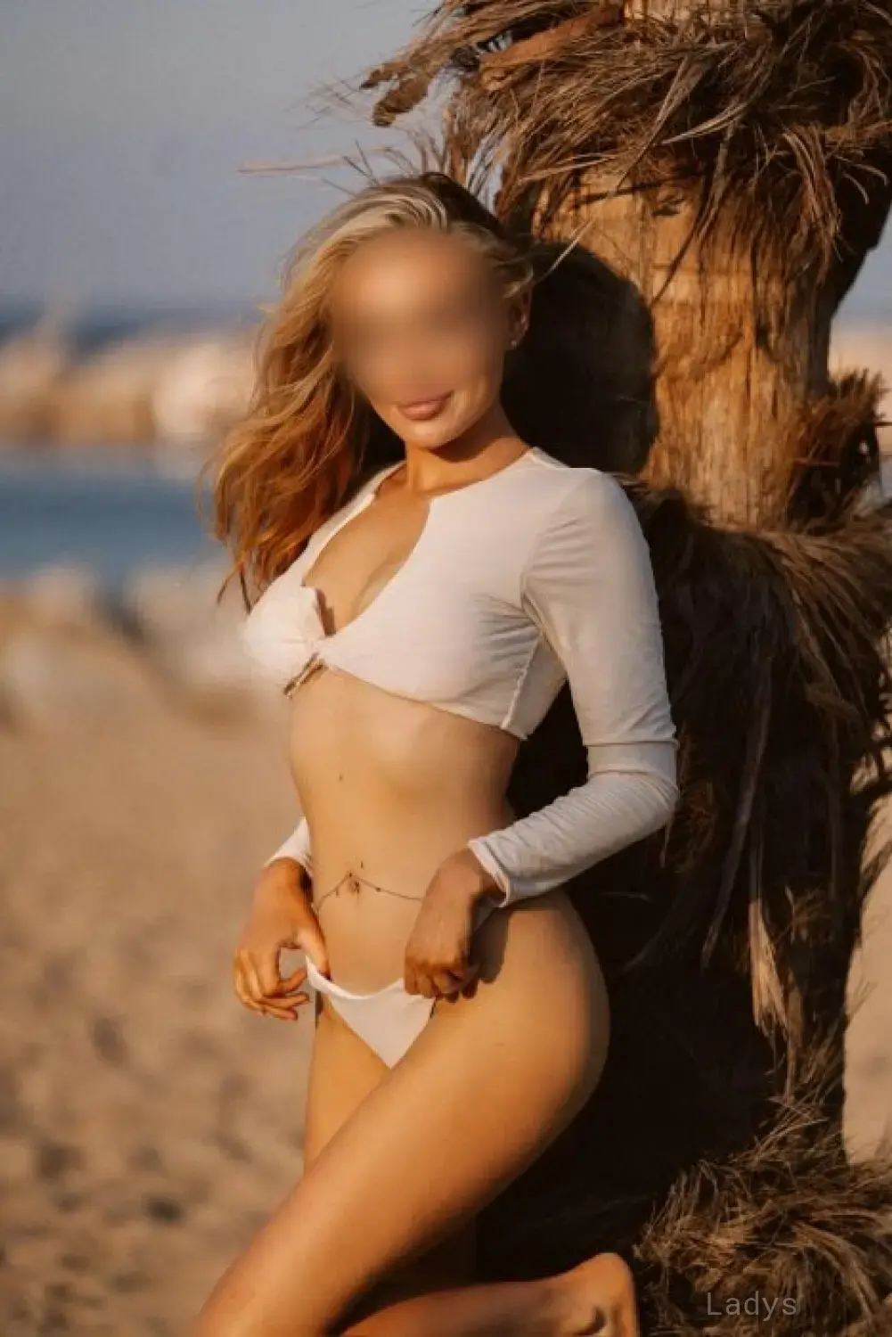 Scarlett (24) – Call Girl & Independent Escort Service in Santander - Gallery Photo 5