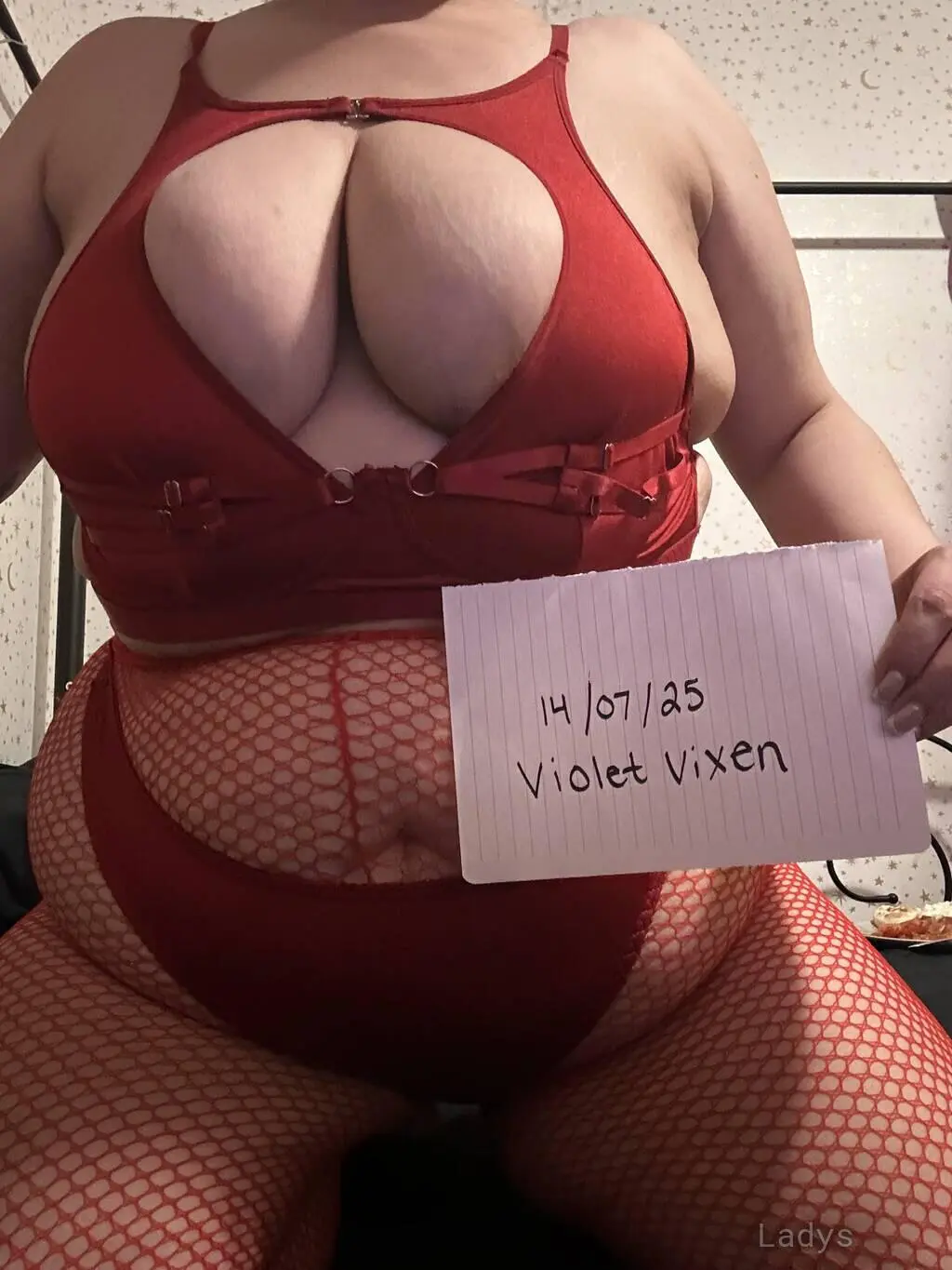 Violet (26) – Call Girl & Independent Escort Service in Saskatoon - Gallery Photo 4