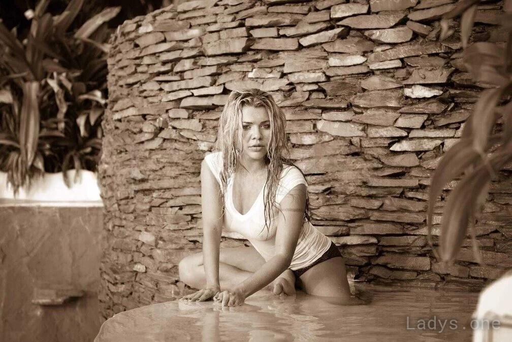 Miss Kera (35) – Call Girl & Independent Escort Service in Schaumburg - Gallery Photo 4