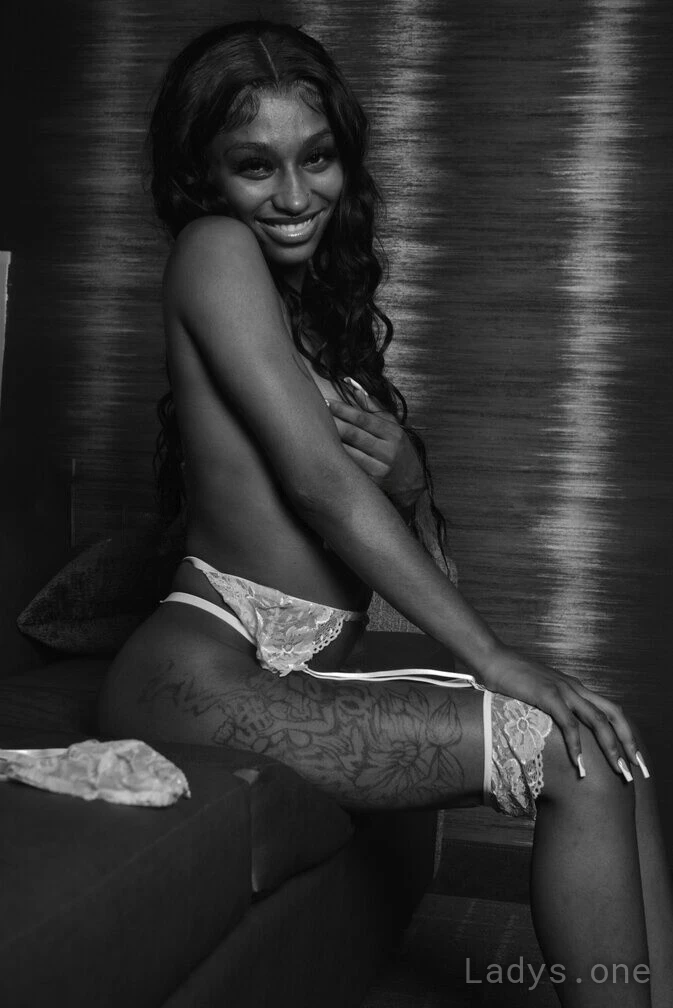 Rosie St (21) – Call Girl & Independent Escort Service in Schenectady - Gallery Photo 2