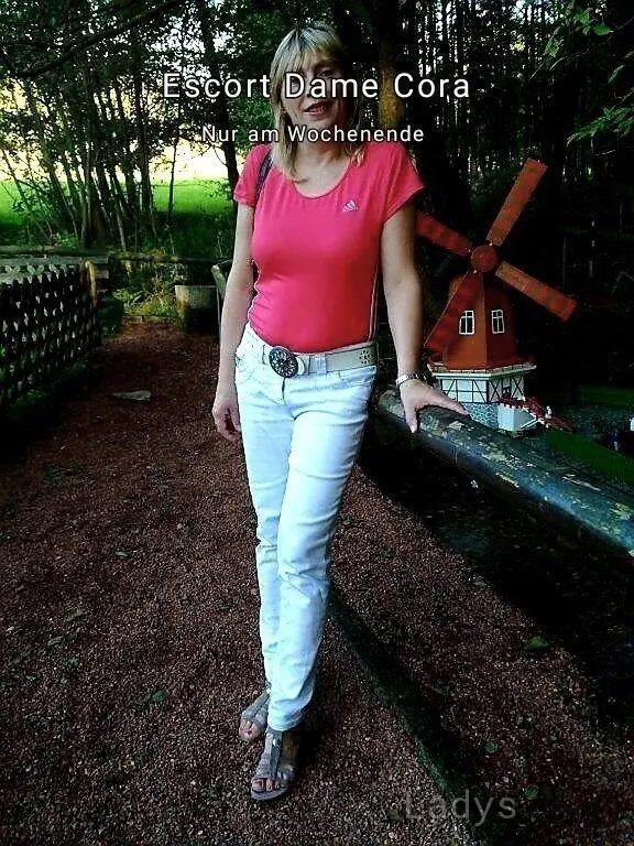 Alice (36) – Call Girl & Independent Escort Service in Schwerin - Gallery Photo 3