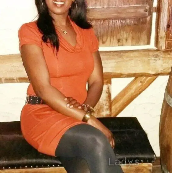 Alice (36) – Call Girl & Independent Escort Service in Schwerin - Gallery Photo 2
