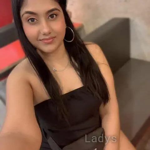 Aizere (20) – Call Girl & Independent Escort Service in Seeb - Gallery Photo 3