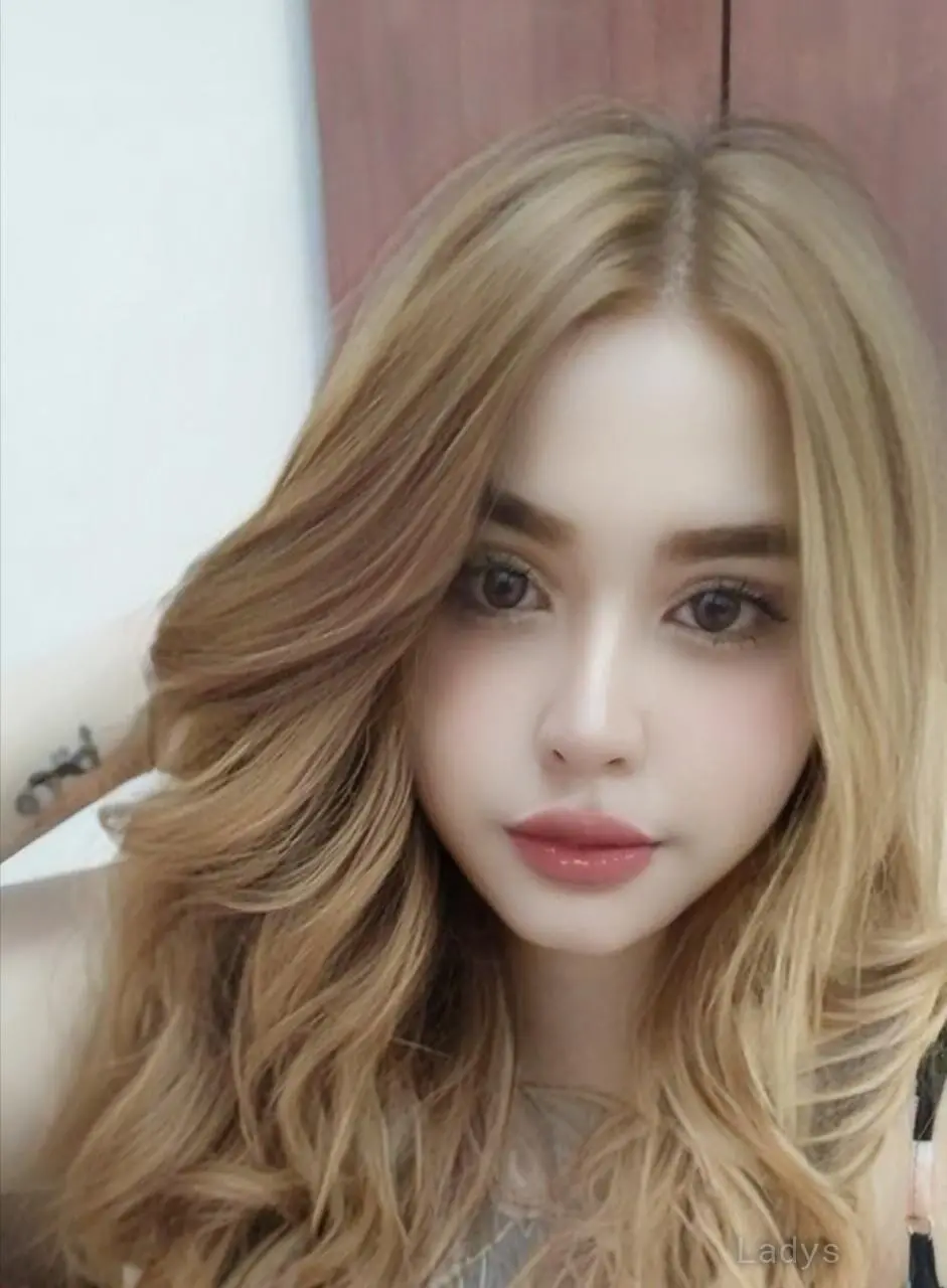 Beera (22) – Call Girl & Independent Escort Service in Seeb - Gallery Photo 3