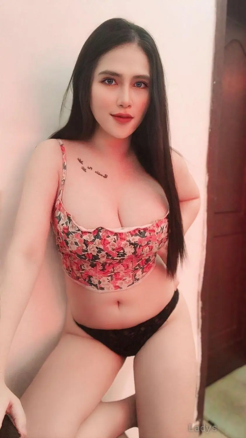Dana (25) – Call Girl & Independent Escort Service in Seeb - Gallery Photo 2