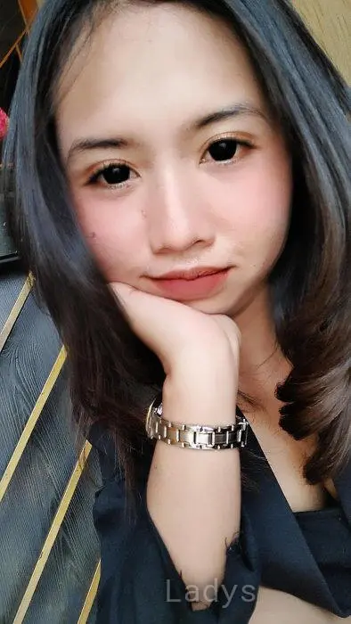 Adeliaa (21) – Call Girl & Independent Escort Service in Semarang - Gallery Photo 3