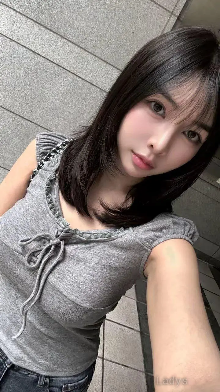 Lisa (29) – Call Girl & Independent Escort Service in Seoul - Gallery Photo 6