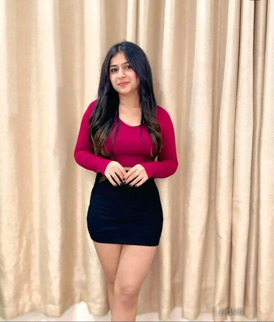 Sanjana (22) – Call Girl & Independent Escort Service in Setúbal - Gallery Photo 4