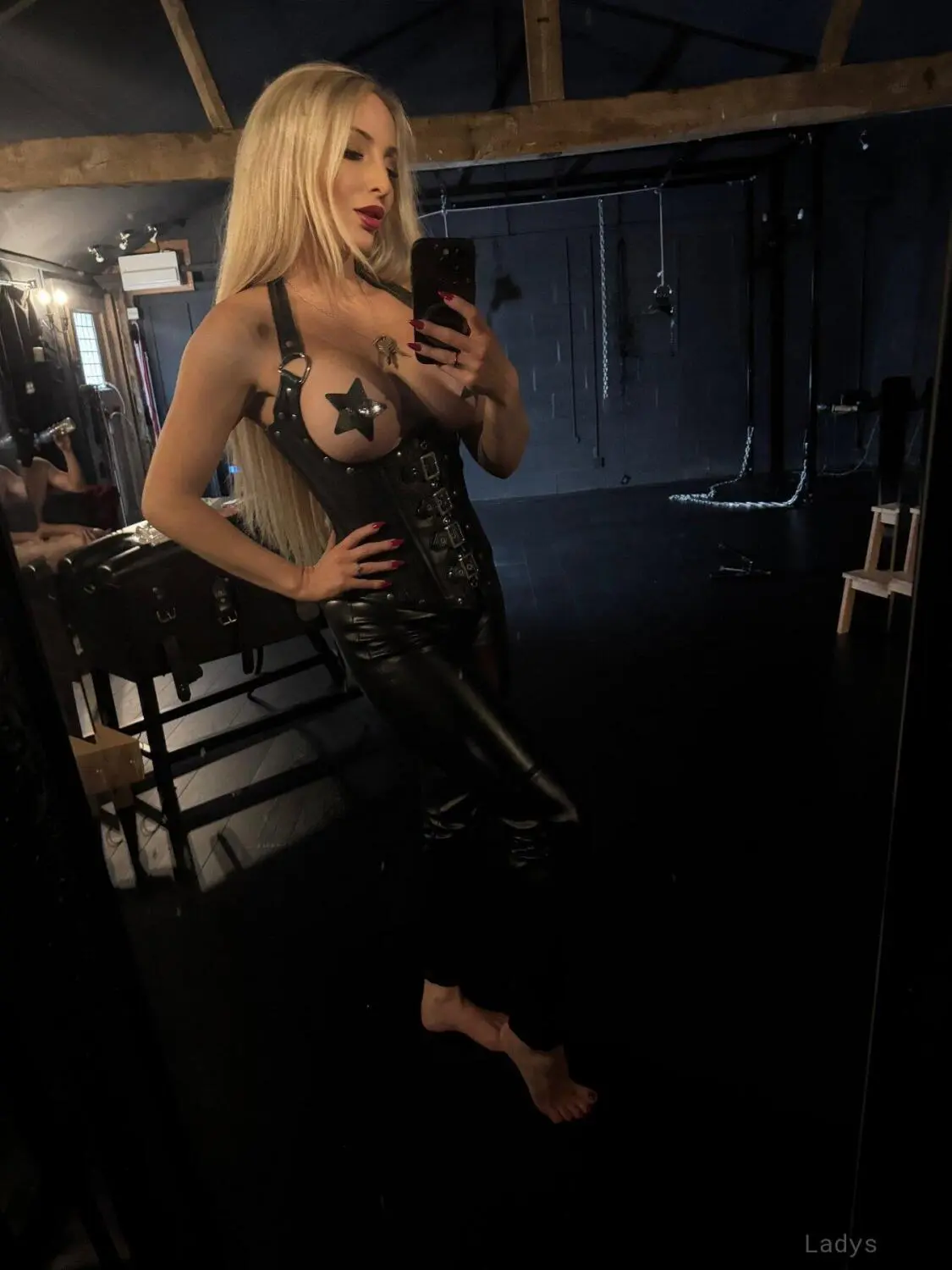 Courtney (31) – Call Girl & Independent Escort Service in Setúbal - Gallery Photo 8