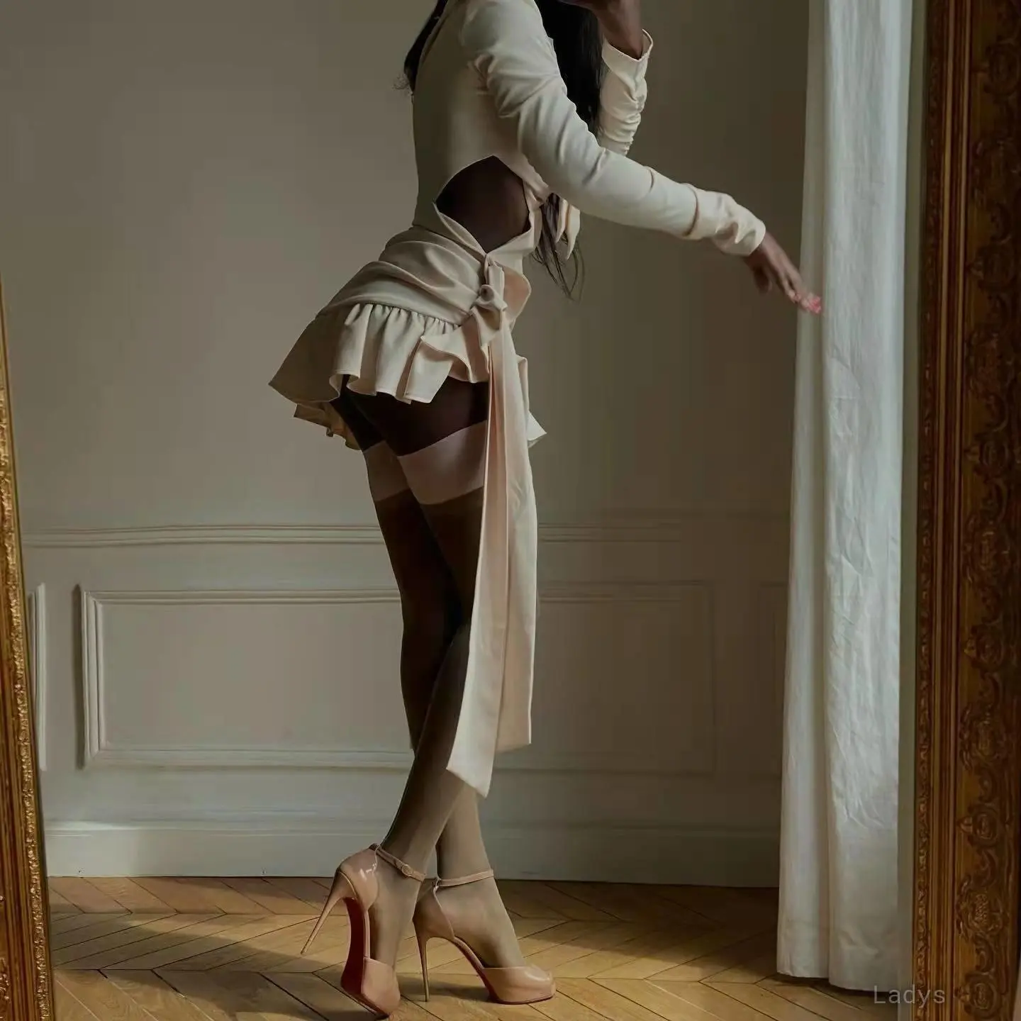 Mel (25) – Call Girl & Independent Escort Service in Shanghai - Gallery Photo 4