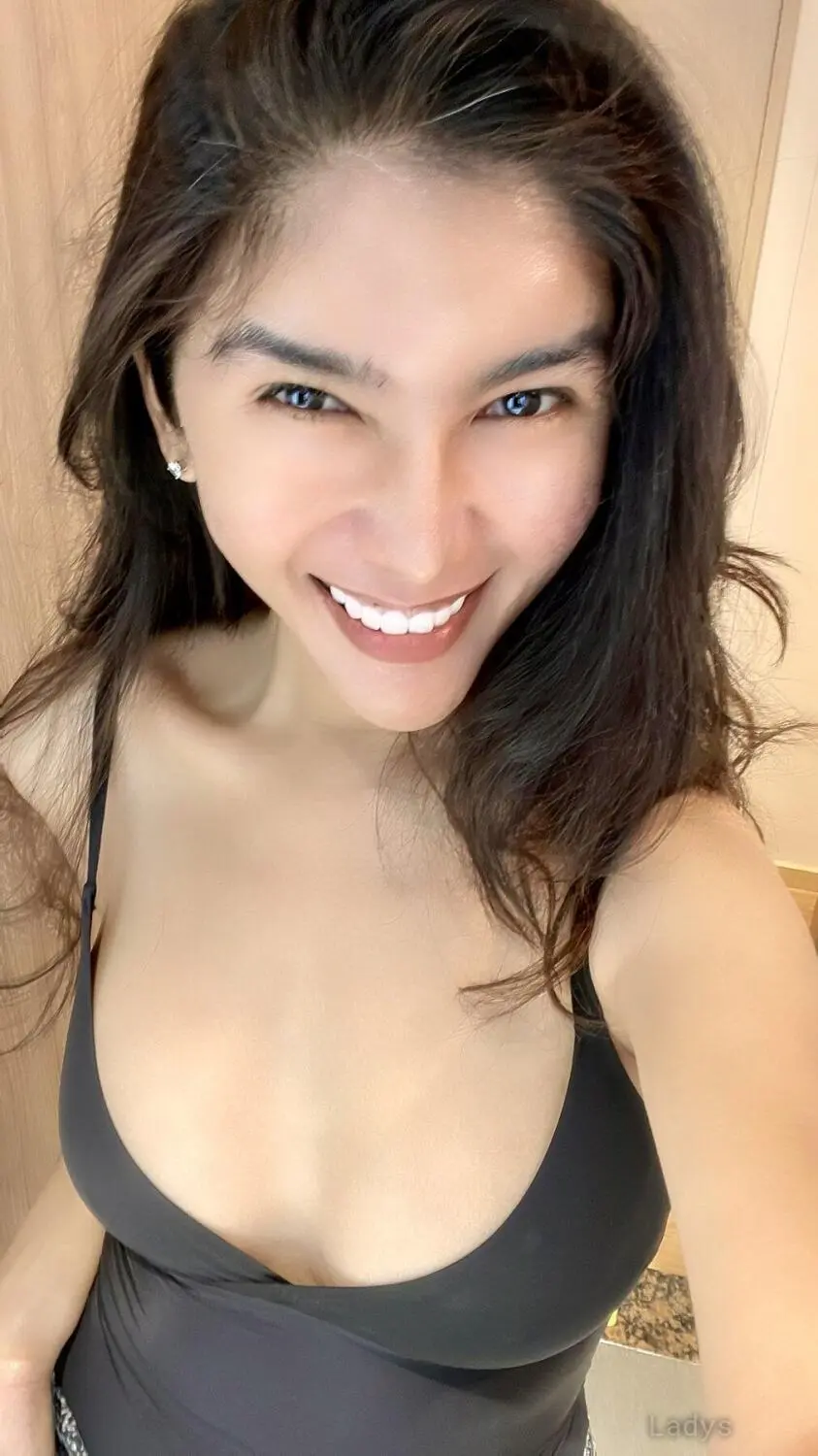 Lana (26) – Call Girl & Independent Escort Service in Shaoxing - Gallery Photo 6