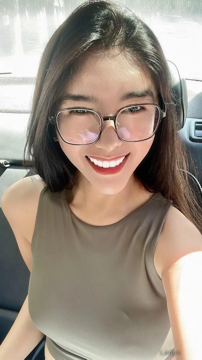 Lana (26) – Call Girl & Independent Escort Service in Shaoxing - Gallery Photo 8