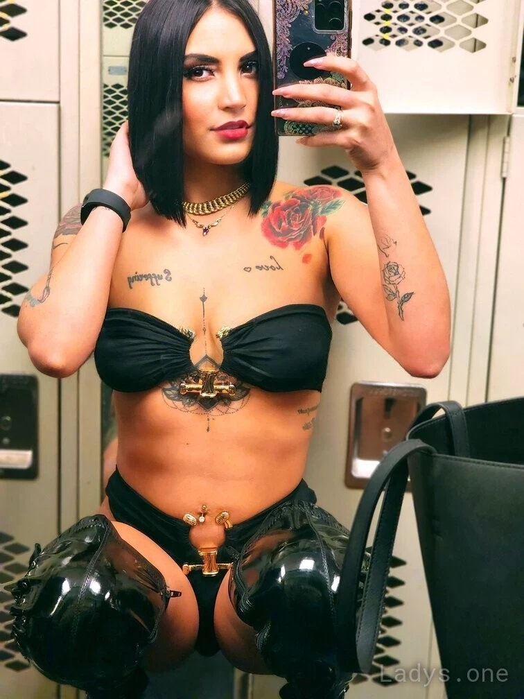 Cristal (22) – Call Girl & Independent Escort Service in Shawnee - Gallery Photo 3