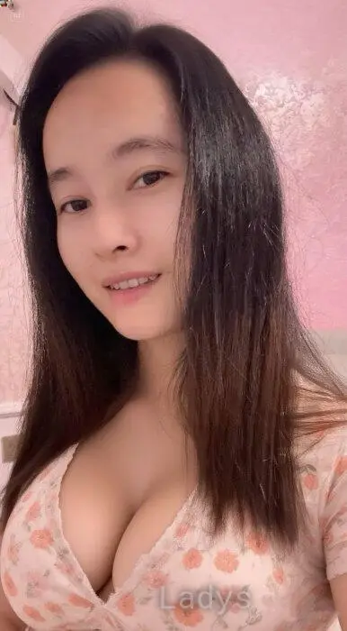 Binbin (25) – Call Girl & Independent Escort Service in Shengjin - Gallery Photo 4