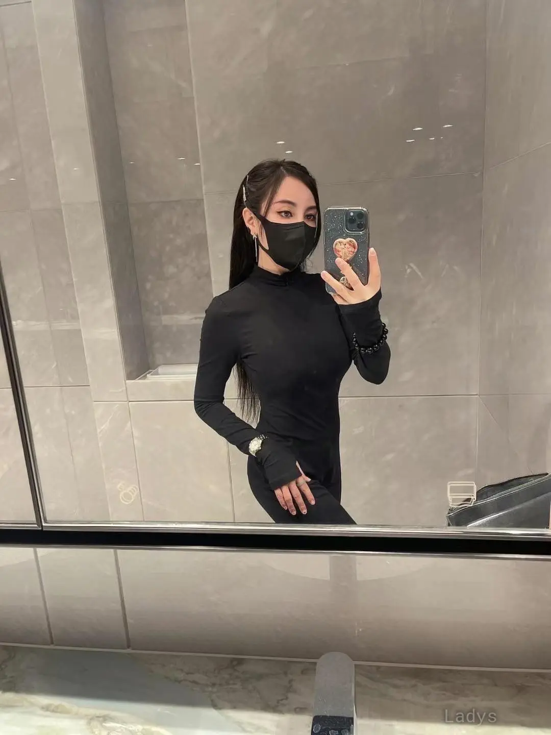 Lilly (25) – Call Girl & Independent Escort Service in Shenzhen - Gallery Photo 3
