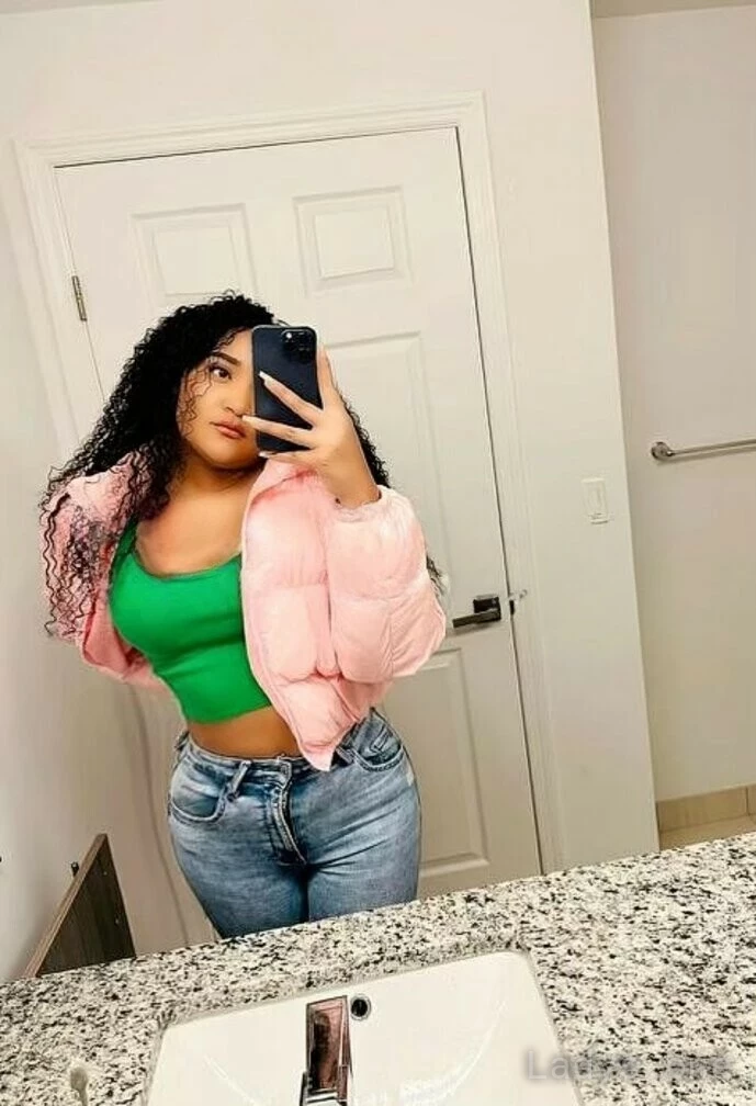 Luna (24) – Call Girl & Independent Escort Service in Sheridan - Gallery Photo 4