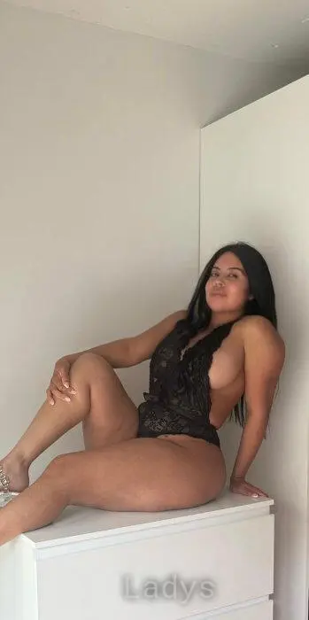 Meghan (25) – Call Girl & Independent Escort Service in Shkodër - Gallery Photo 4