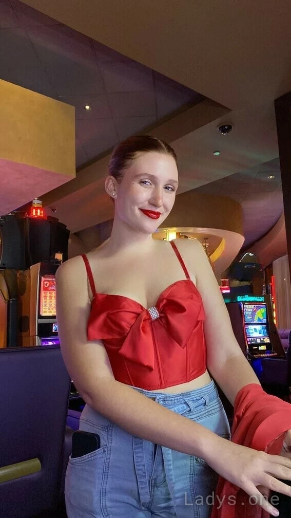 Lisa Andersson (23) – Call Girl & Independent Escort Service in Silver Spring - Gallery Photo 5