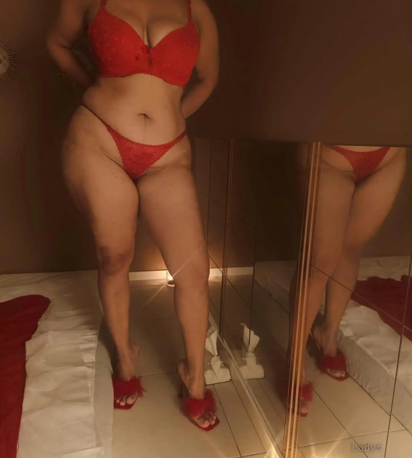 Gisella (26) – Call Girl & Independent Escort Service in Eysines - Gallery Photo 4