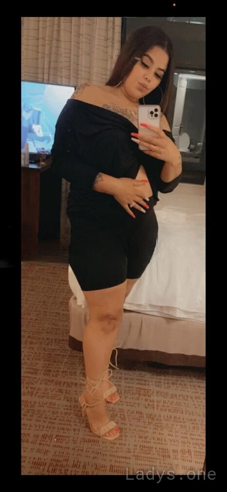 Honey (21) – Call Girl & Independent Escort Service in Sioux Falls - Gallery Photo 2