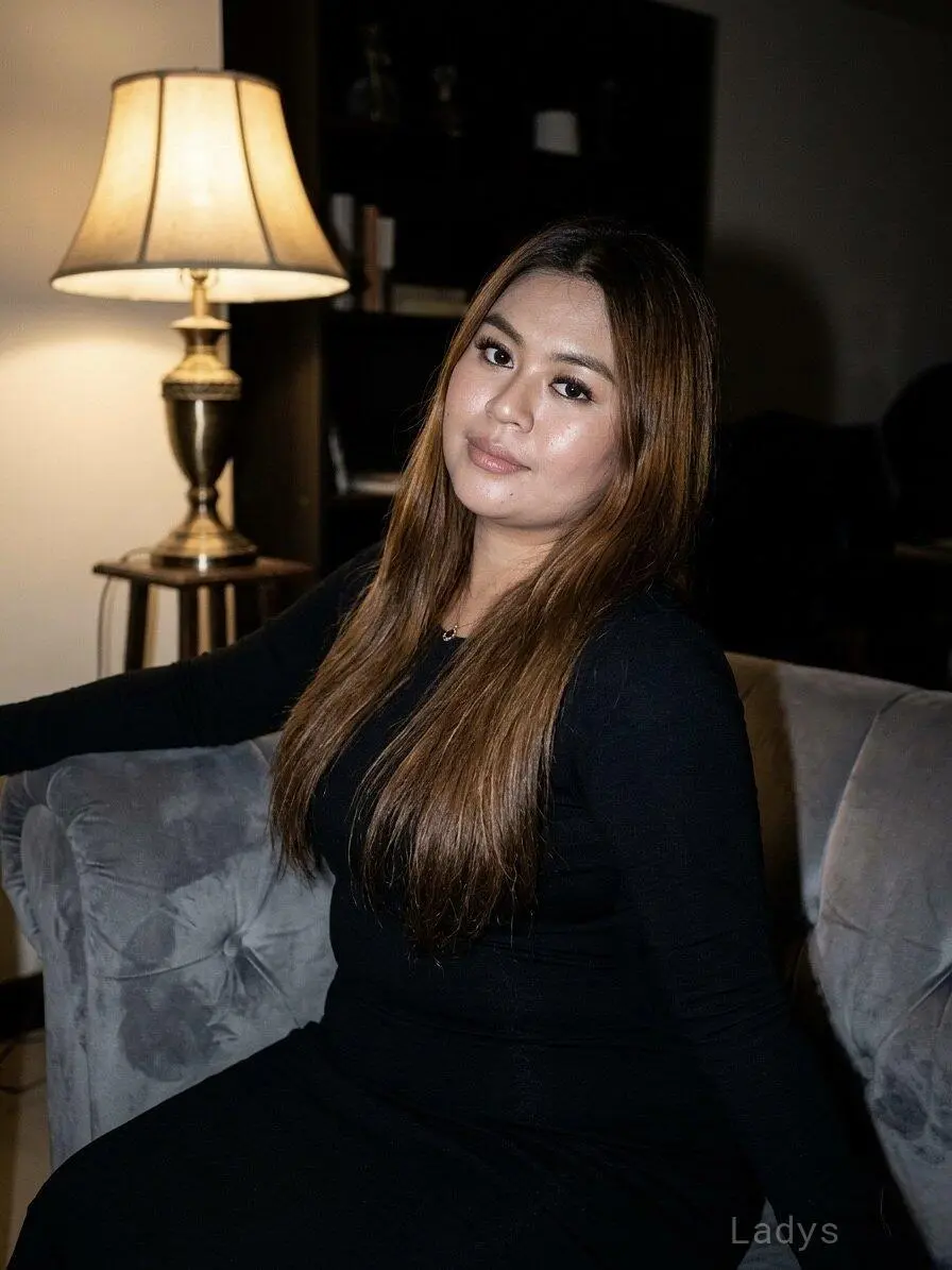 Anny (30) – Call Girl & Independent Escort Service in Sohar - Gallery Photo 3