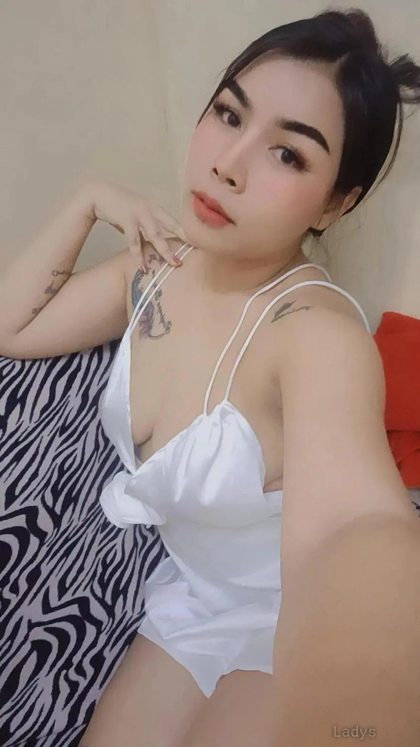 Kimmy (25) – Call Girl & Independent Escort Service in Sohar - Gallery Photo 7