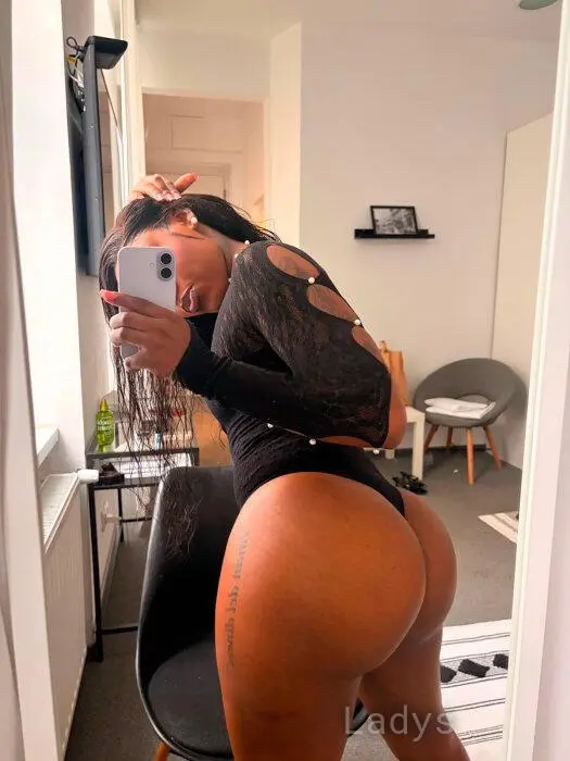Jaidyn (20) – Call Girl & Independent Escort Service in Split - Gallery Photo 3
