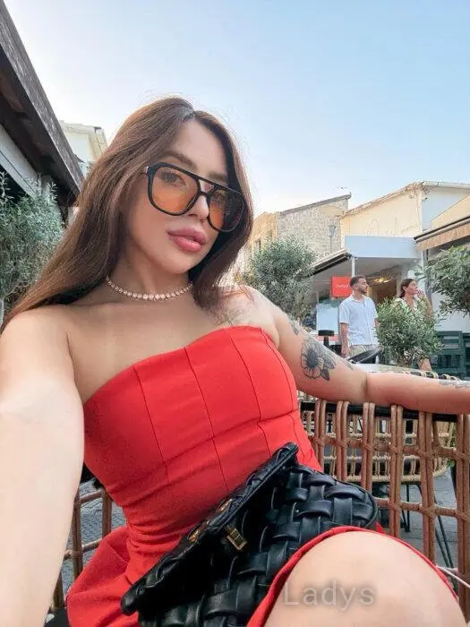 Jade (19) – Call Girl & Independent Escort Service in Split - Gallery Photo 2